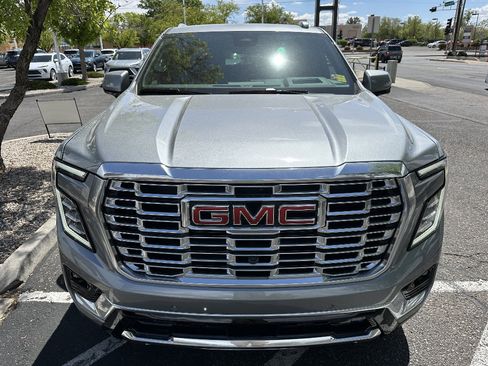 New 2026 GMC Yukon XL Denali AWD/4WD image 2