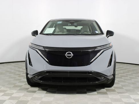 Used 2024 Nissan Ariya FWD image 2