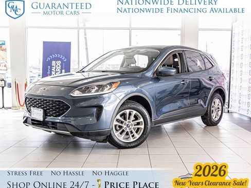Used 2020 Ford Escape SE image 1