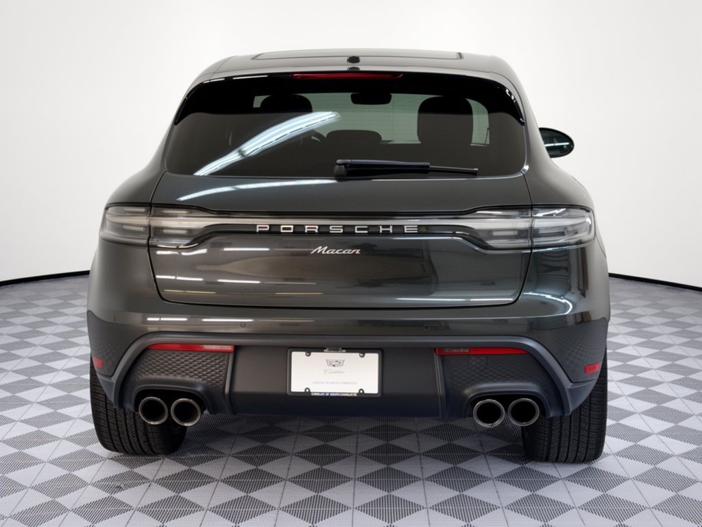 Used 2024 Porsche Macan AWD/4WD image 11