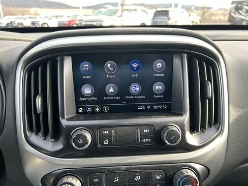 Used 2022 Chevrolet Colorado LT w/ Safety Package image 28