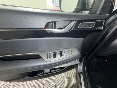 Used 2022 Hyundai Palisade Limited w/ Cargo Package image 15