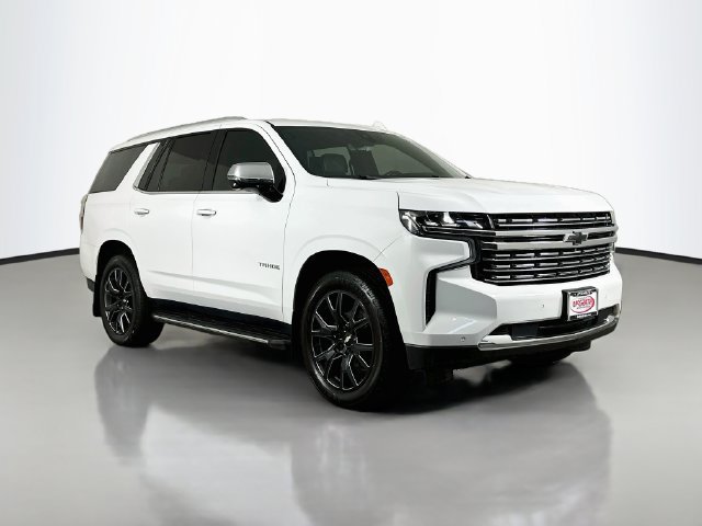 Used 2021 Chevrolet Tahoe Premier w/ Premium Package AWD/4WD image 17