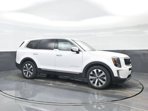 Used 2022 Kia Telluride S AWD/4WD image 8