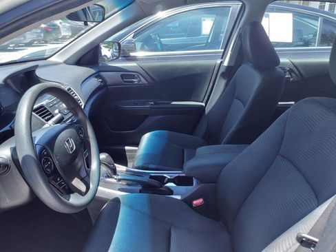 Used 2014 Honda Accord LX image 5