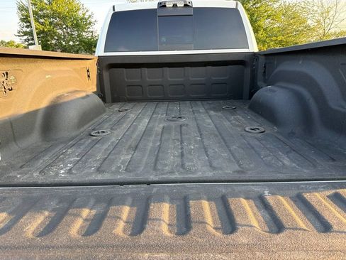 Used 2025 RAM 2500 Limited AWD/4WD image 13