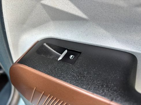 Used 2022 Ford Maverick Lariat w/ Lariat Luxury Package FWD image 61