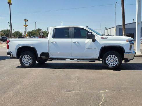 Used 2023 Chevrolet Silverado 2500 LT w/ Convenience Package AWD/4WD image 5