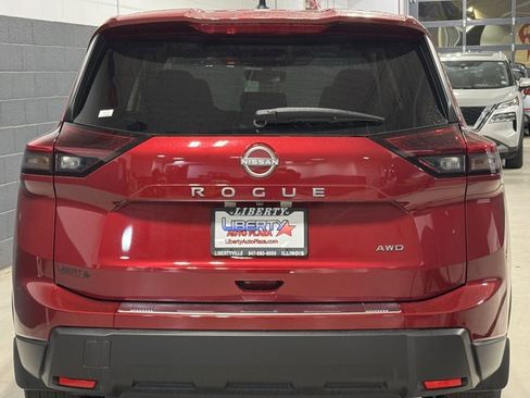 New 2026 Nissan Rogue SV w/ Cold Weather Package AWD/4WD image 22