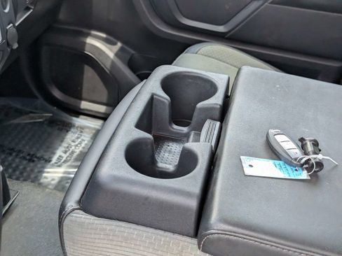 Used 2021 Nissan Titan S w/ S Utility Package RWD image 19