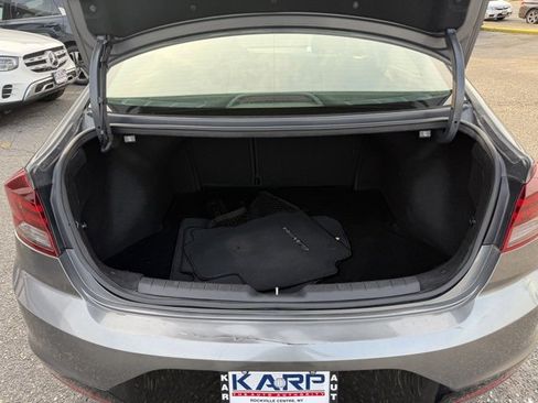 Used 2020 Hyundai Elantra Value Edition w/ Cargo Package (C1) image 9