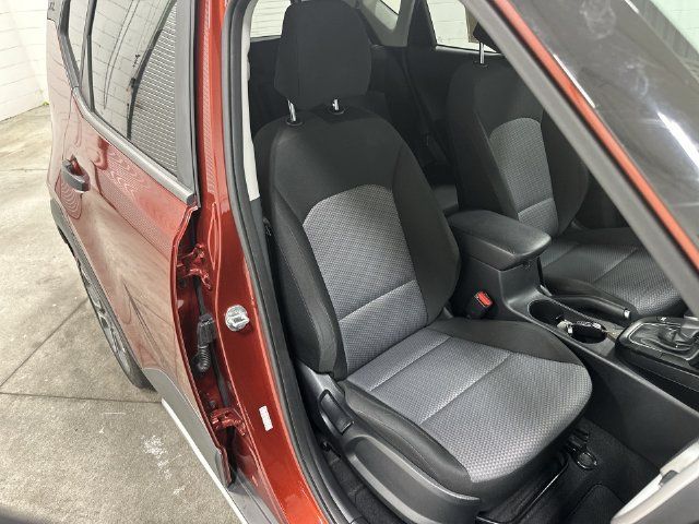Used 2022 Kia Soul LX FWD image 17