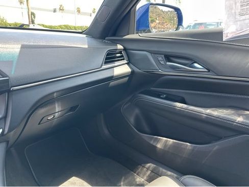Certified 2023 Cadillac CT4 V Blackwing RWD image 28