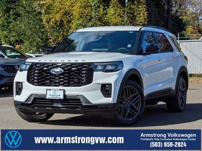 Used 2025 Ford Explorer ST-Line w/ ST-Line Street Pack