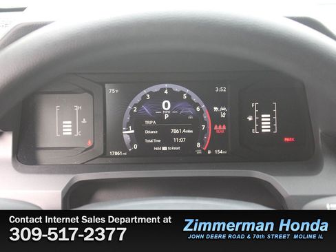 Used 2024 Toyota Tacoma SR w/ SR Upgrade Package AWD/4WD image 8