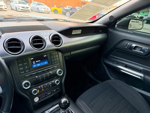 Used 2017 Ford Mustang GT RWD image 38