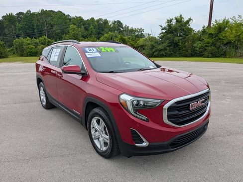 Used 2021 GMC Terrain SLE w/ Driver Convenience Package FWD image 1
