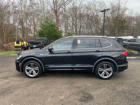 Used 2019 Volkswagen Tiguan SEL R-Line image 9