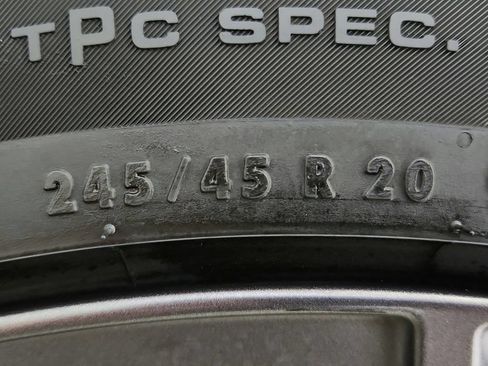 Used 2016 Dodge Challenger R/T Scat Pack w/ Driver Convenience Group RWD image 34