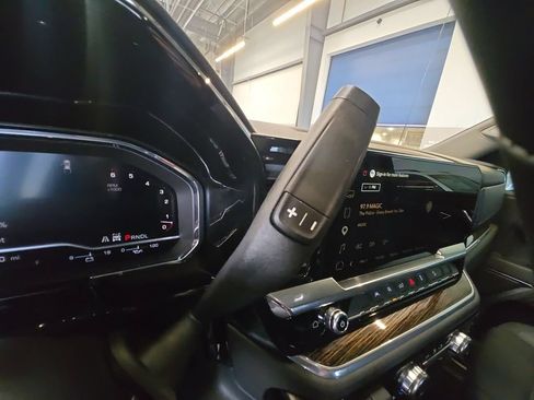 Certified 2025 GMC Sierra 1500 Elevation AWD/4WD image 24