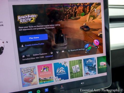 Used 2020 Tesla Model 3 Standard Range Plus image 19