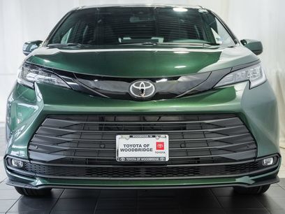 New 2026 Toyota Sienna XLE Woodland Edition
