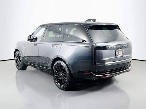 Used 2025 Land Rover Range Rover SE AWD/4WD image 7