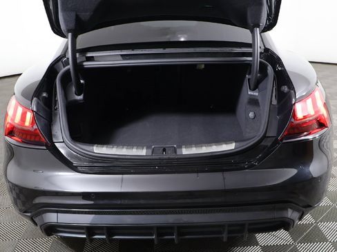 Used 2023 Audi e-tron GT Premium Plus image 16