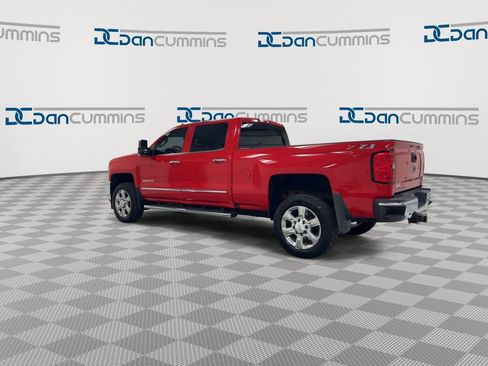 Used 2019 Chevrolet Silverado 2500 LTZ w/ Duramax Plus Package image 6