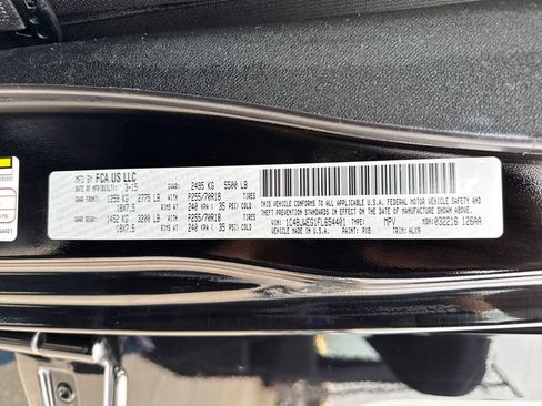 Used 2015 Jeep Wrangler Unlimited Sahara w/ Connectivity Group image 29