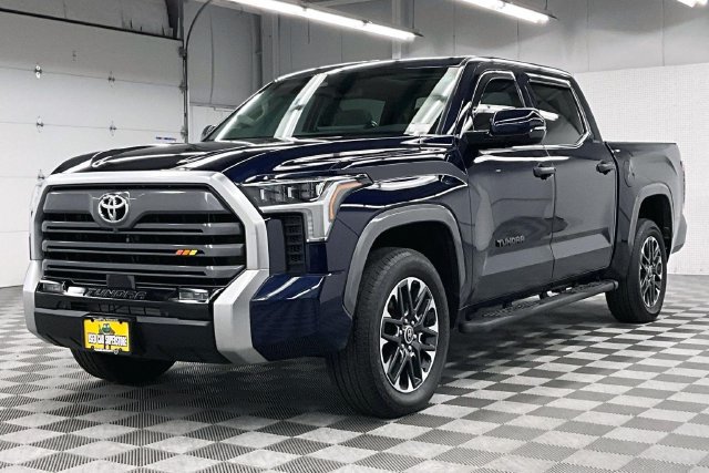 Used 2024 Toyota Tundra Limited AWD/4WD image 13