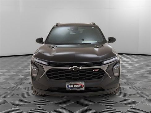 Used 2025 Chevrolet Trax RS w/ Sunroof Package image 8