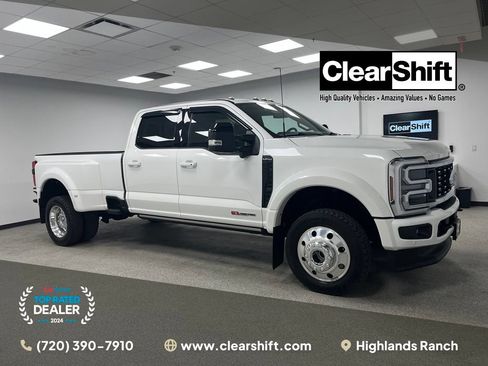Used 2025 Ford F450 Platinum w/ FX4 Off-Road Package AWD/4WD image 1