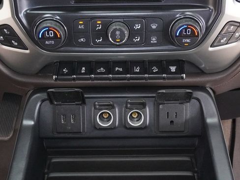 Used 2017 Chevrolet Silverado 2500 LTZ w/ Duramax Plus Package AWD/4WD image 17