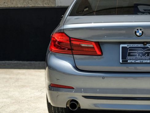 Used 2019 BMW 530i RWD image 47