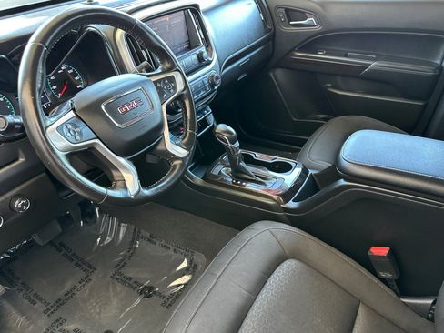 Certified 2022 GMC Canyon Elevation image 10