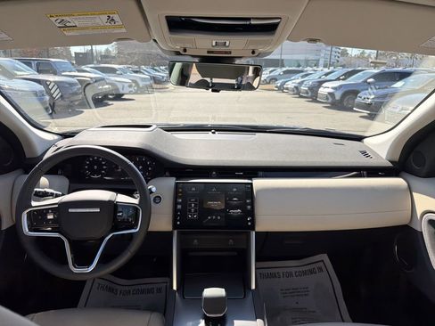 Used 2025 Land Rover Discovery Sport S image 17