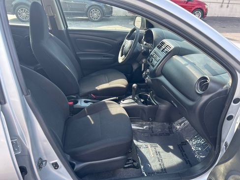 Used 2012 Nissan Versa S w/ Cruise Control Pkg FWD image 12