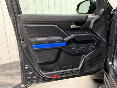 Certified 2025 Toyota Tacoma TRD Sport AWD/4WD image 24