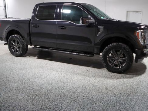 Used 2022 Ford F150 Lariat w/ Equipment Group 502A High AWD/4WD image 7