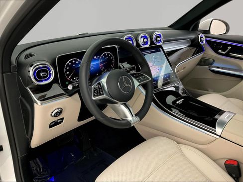 Certified 2026 Mercedes-Benz GLC 300 4MATIC image 17