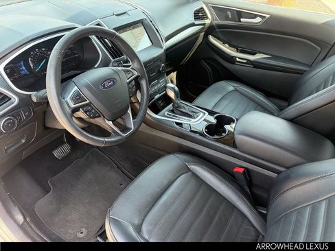 Used 2017 Ford Edge SEL w/ Equipment Group 201A FWD image 10