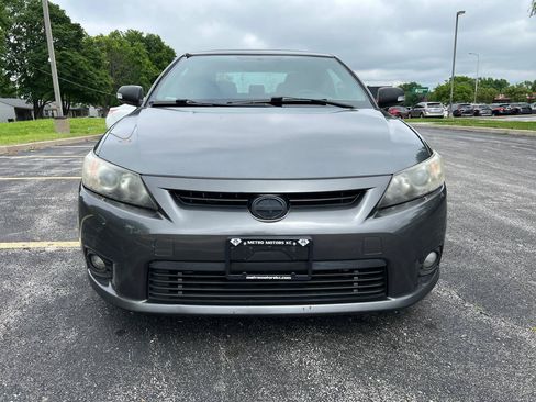 Used 2011 Scion tC FWD image 9