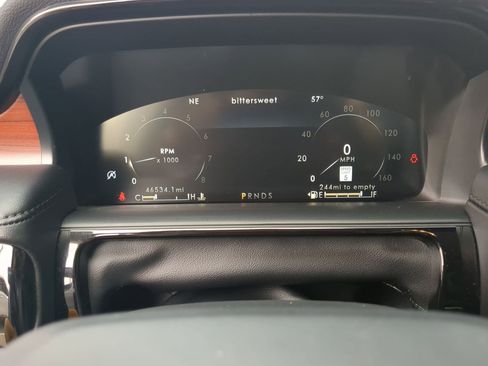 Used 2022 Lincoln Nautilus Reserve w/ Luxury Package image 14