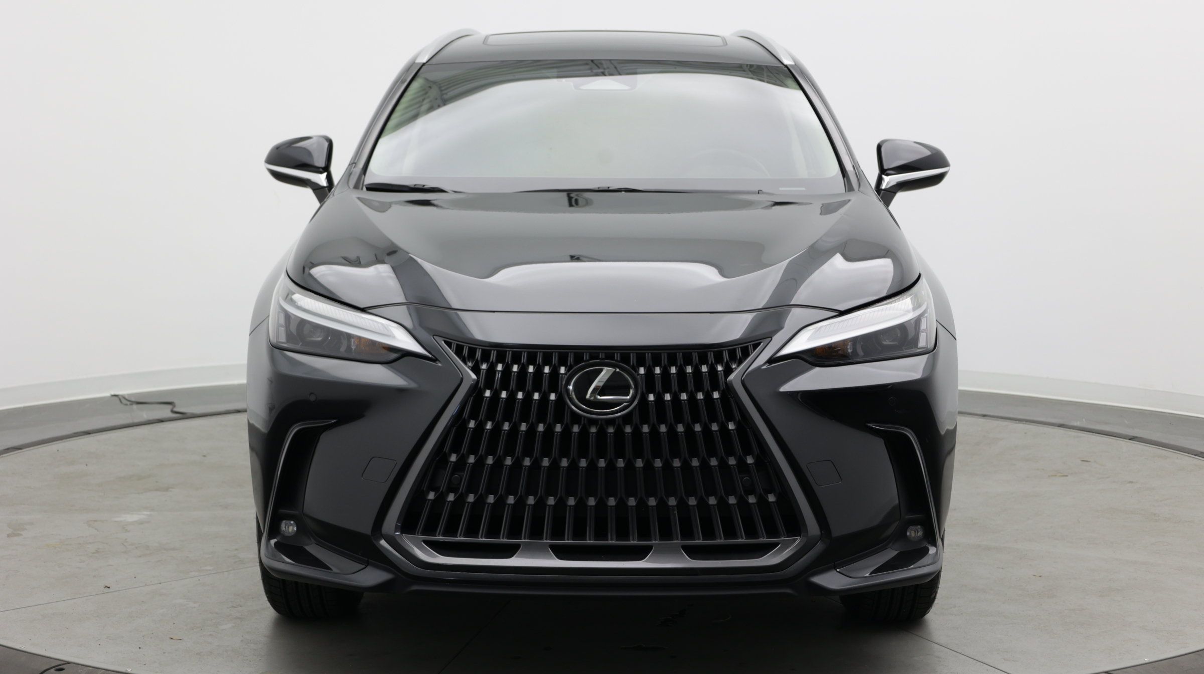 Used 2025 Lexus NX 250 FWD w/ Towing Package (2000 Lbs) image 2