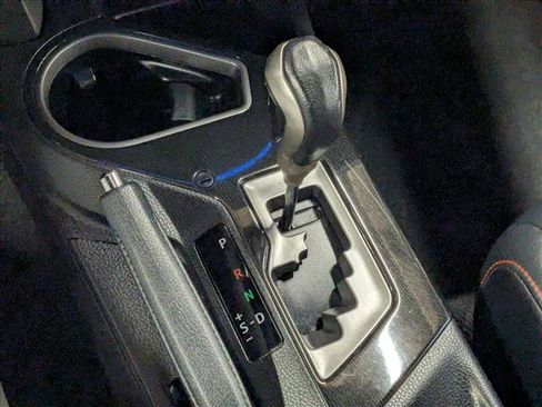 Used 2017 Toyota RAV4 SE image 18