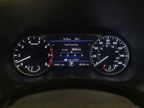 Used 2021 Nissan Sentra SV FWD image 23