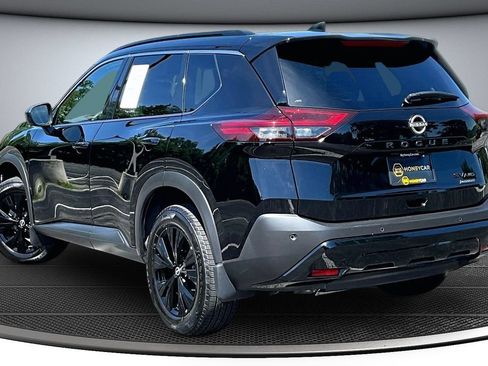 Used 2023 Nissan Rogue SV w/ SV Premium B Package AWD/4WD image 4