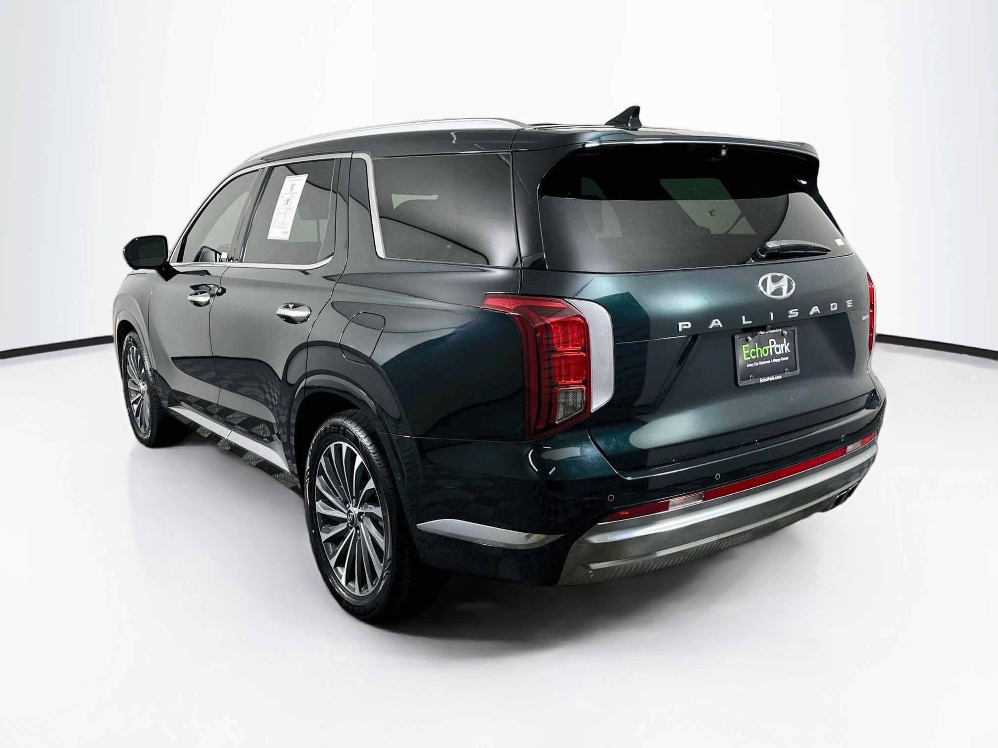 Used 2024 Hyundai Palisade Calligraphy AWD/4WD image 5