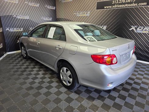 Used 2010 Toyota Corolla LE image 8